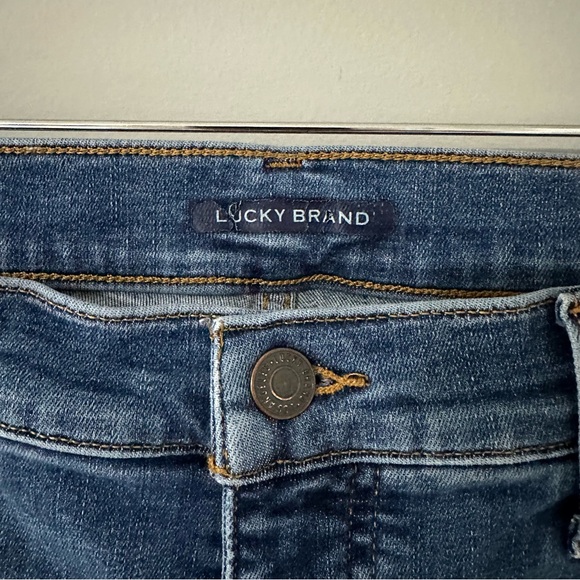 Lucky Brand Uni Fit High Rise Skinny Jean - Picture 2 of 11
